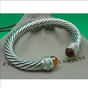 SOLD !!!!! Authentic David Yurman Bracelet
